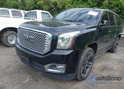 2017 GMC Yukon Xl Denali z USA, uszkodzony, nr VIN 1GKS2HKJ4HR236489